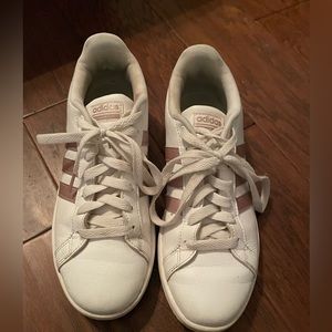 Adidas grand court sneakers